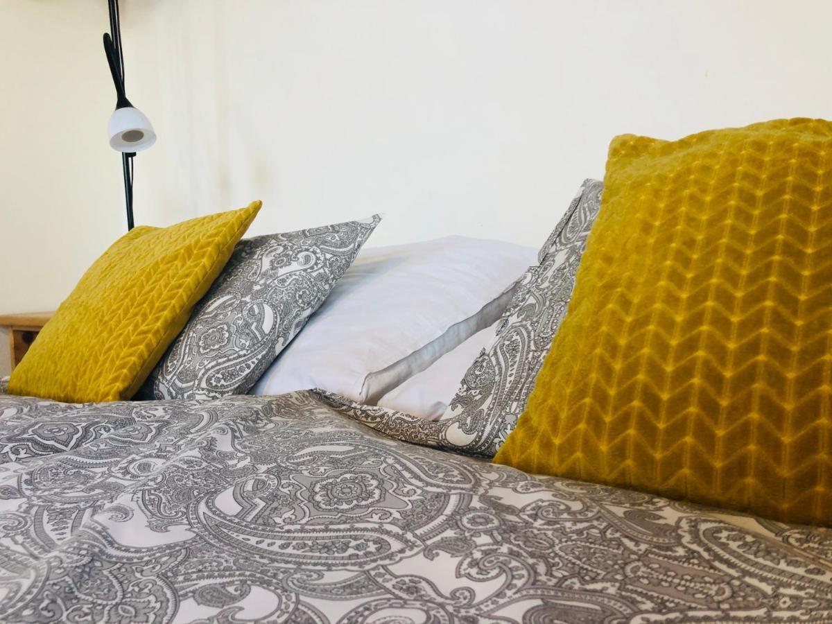 Edenkert Vendeghazak Hotel Pécsvárad Buitenkant foto